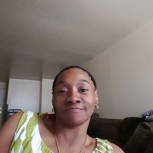 Meet your Posher, Tonia